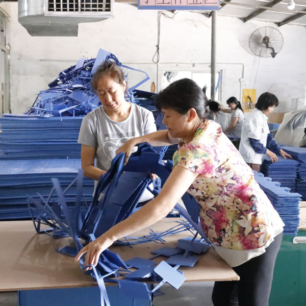 Hollow plate equipment Production workshop